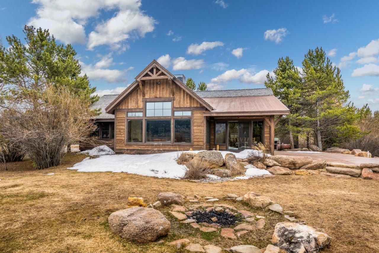 Rainbow Point Sabo Cabin West Yellowstone Exteriör bild